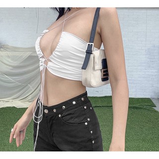 Áo croptop hở ngực