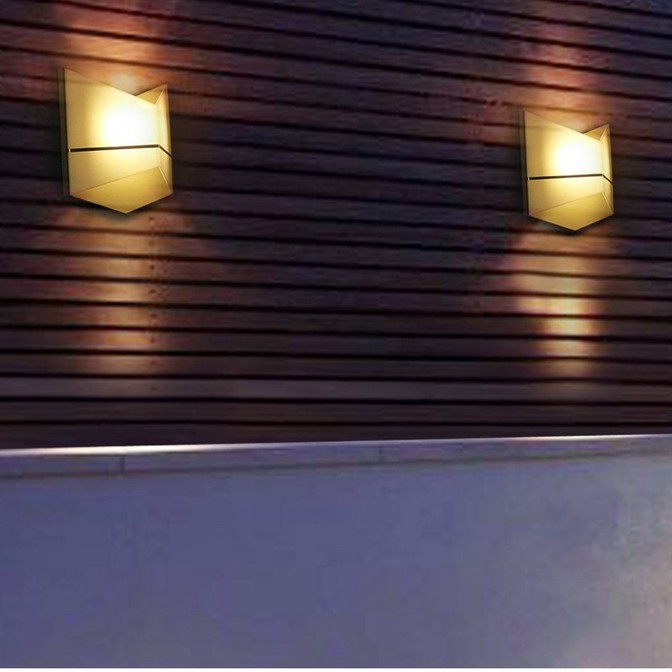 Đèn LED gắn tường trang trí cao cấp Rạng Đông, vật liệu: Nhôm cuốn