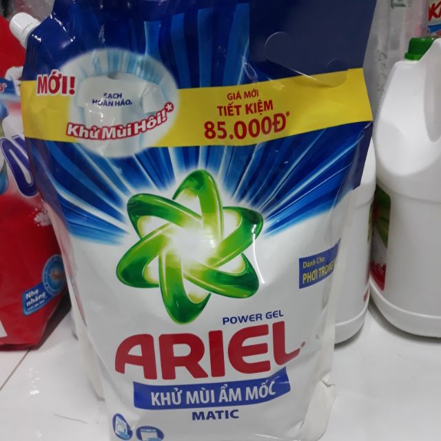 Combo 3 túi nước giặt Ariel khử mùi ẩm mốc 3.25kg.