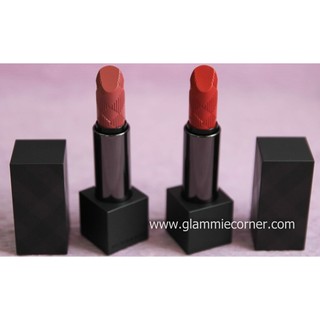 #409 son Burberry Lip Velvet (Honeysuckle)