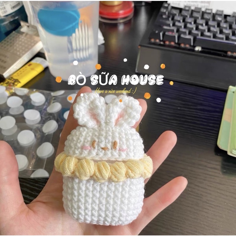 Ốp lưng len tai nghe airpod thỏ