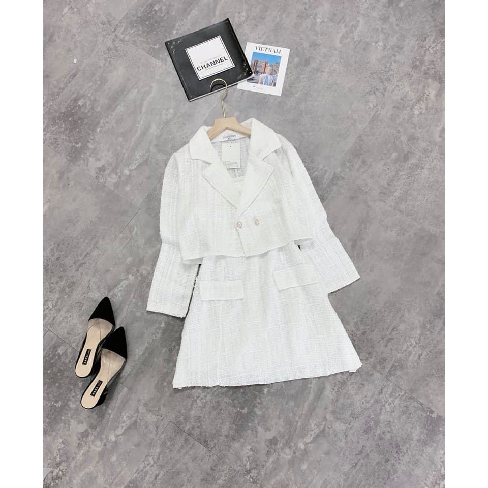 [Mã WARUN27 giảm 12k đơn 99k] Set 2 món áo len zip lệch vai mix váy body 2 dây xẻ. Chất bozip mịn đẹp giã | BigBuy360 - bigbuy360.vn