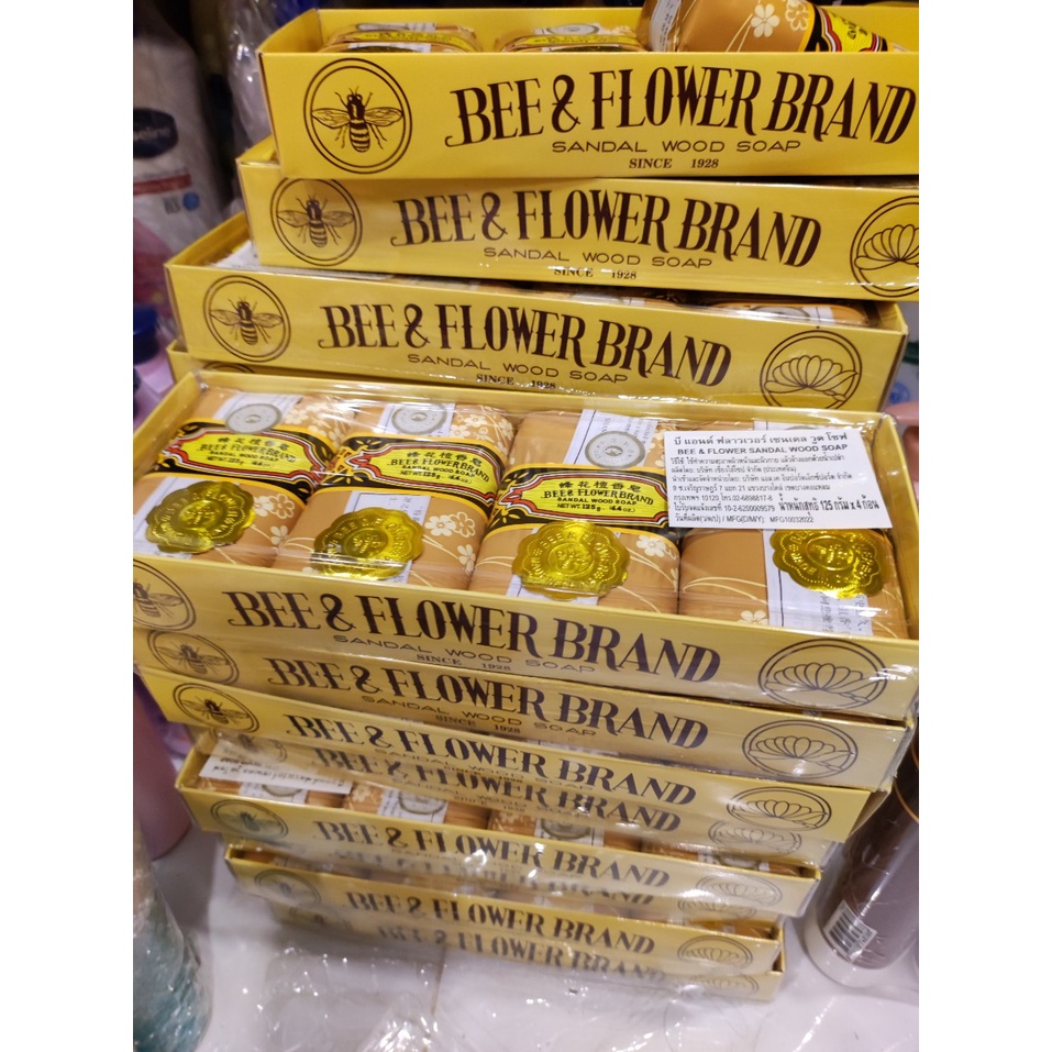 01 CỤC SOAP TRẦM CON ONG THÁI LAN MÙI SIÊU SANG