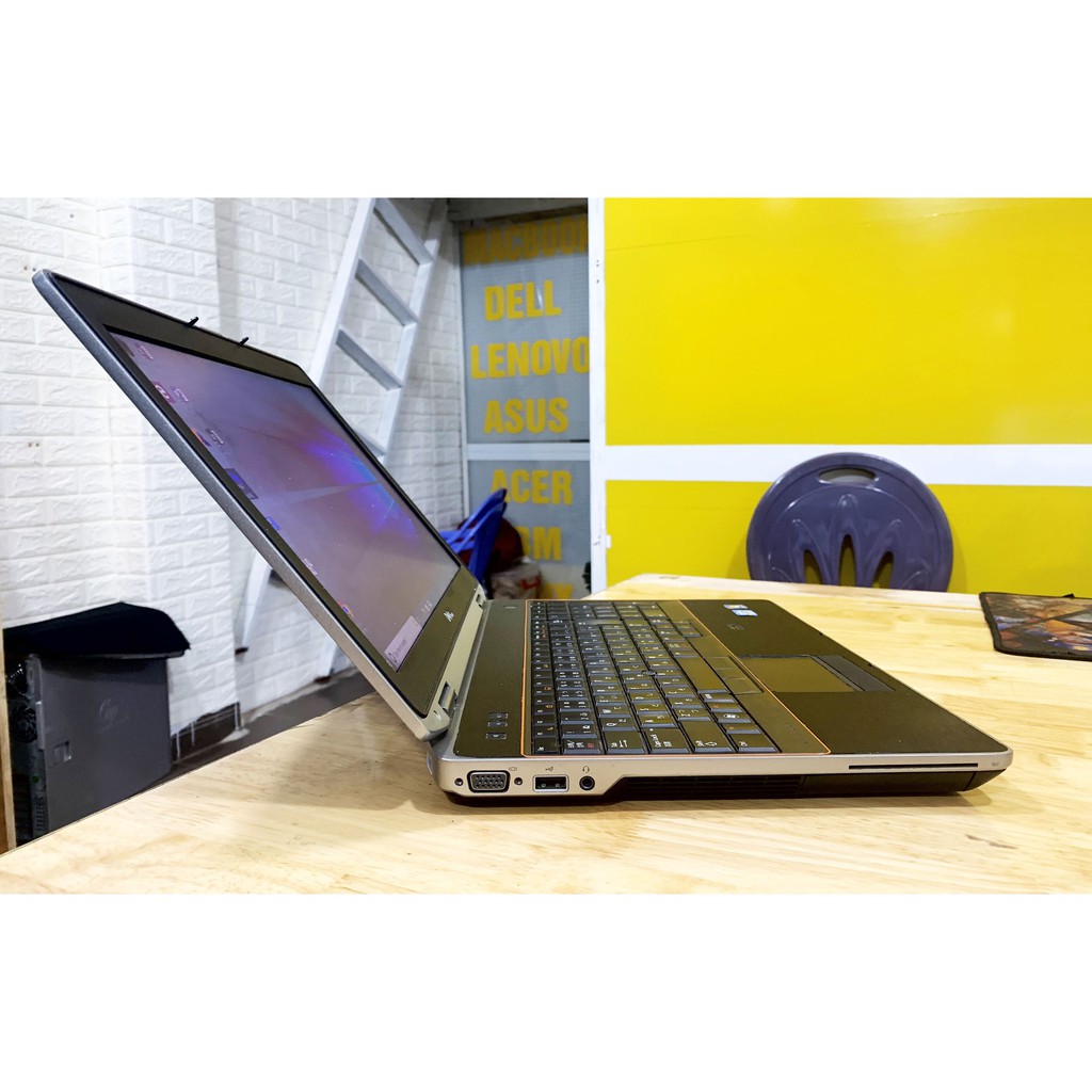 Laptop Dell Latitude E6520 i7-2620M Ram 4GB SSD 128GB + HDD 500GB VGA ON Màn Hình 15.6 Inch Máy Đẹp | BigBuy360 - bigbuy360.vn