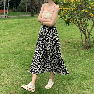 SẴN Chân váy dài họa tiết hoa cúc thướt tha