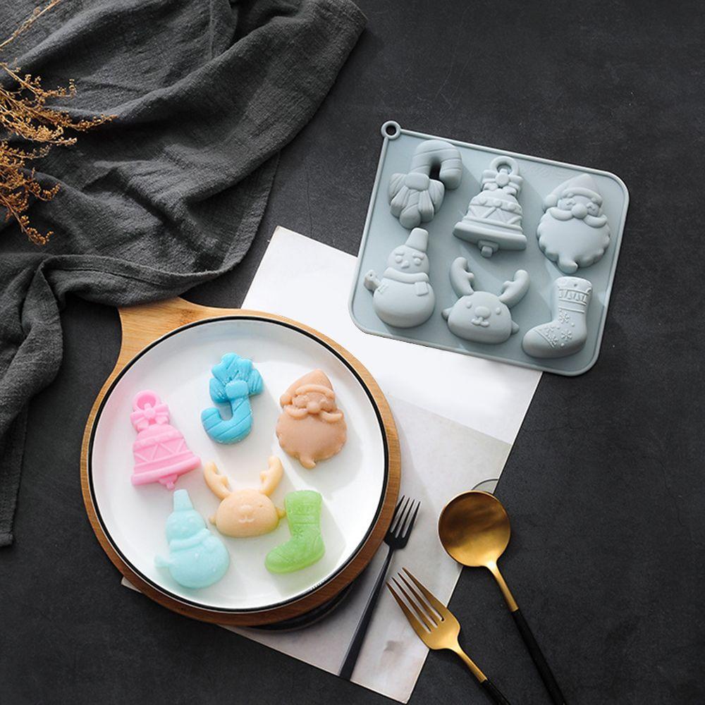 Khuôn Silicone Làm Bánh &amp; Xà Phòng 6 Ngăn Hình Người Tuyết &amp; Chuông
