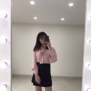 Sơ mi nữ chấm bi siêu hót 2019