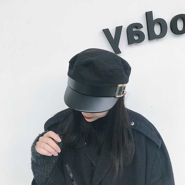 Mũ dạ beret khuy vuông siêu đẹp