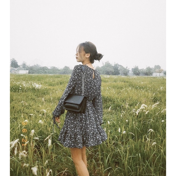 Váy xòe dài tay Naked by V -  Vivi Dress | BigBuy360 - bigbuy360.vn