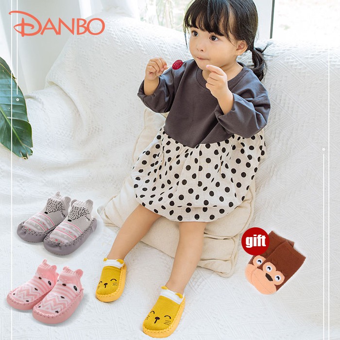 Giày Tập Đi Đế Mềm Chống Trượt Cho Bé