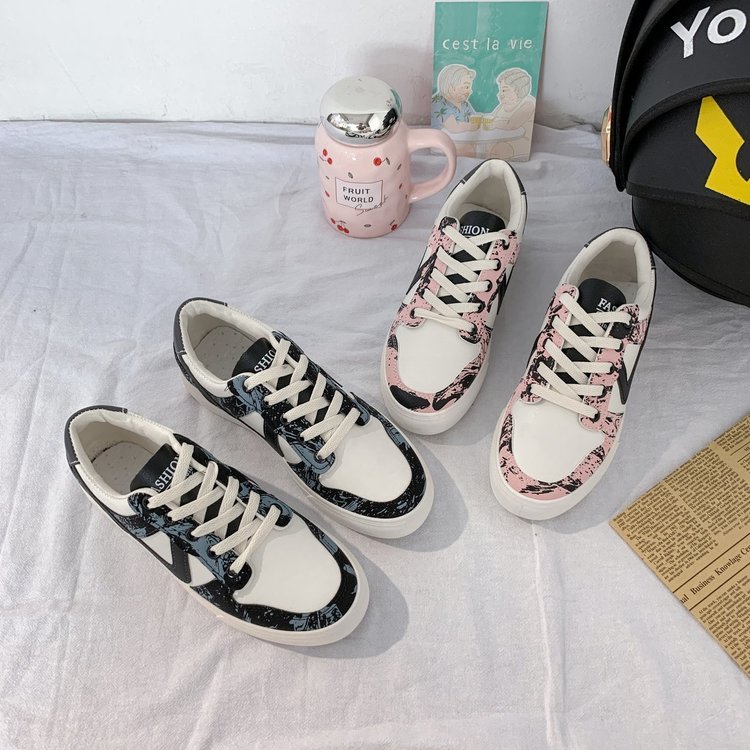 Giày Thể Thao Bằng Da Thoải Mái Cho Nữ