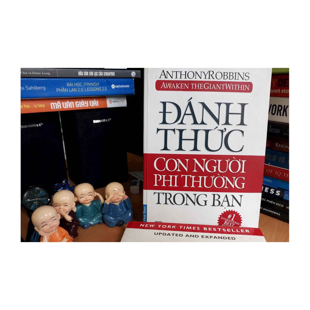 Sách - Đánh Thức Con Người Phi Thường Trong Bạn - First News