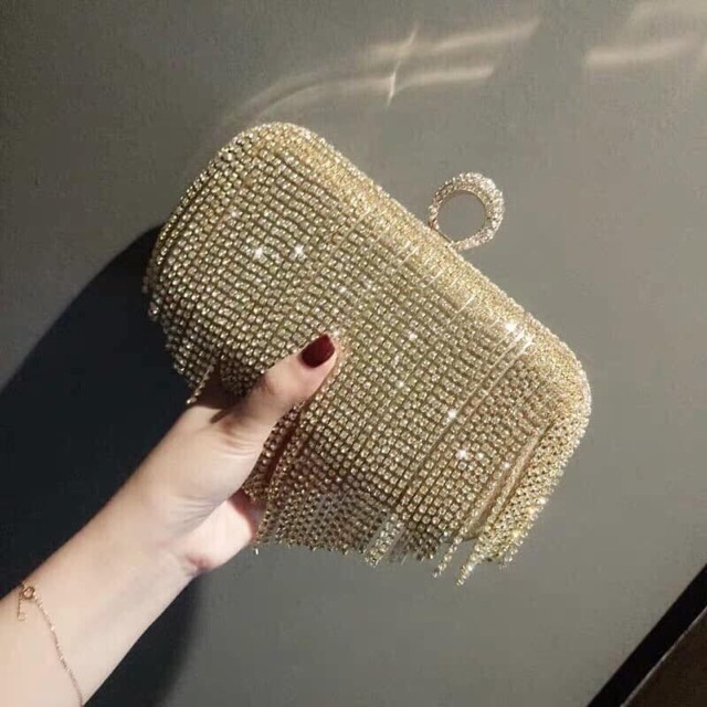 [Mã WASKT304 giảm 15% tối đa 30K đơn 99K] Ví dự tiệc clutch đính đá tua rua size to