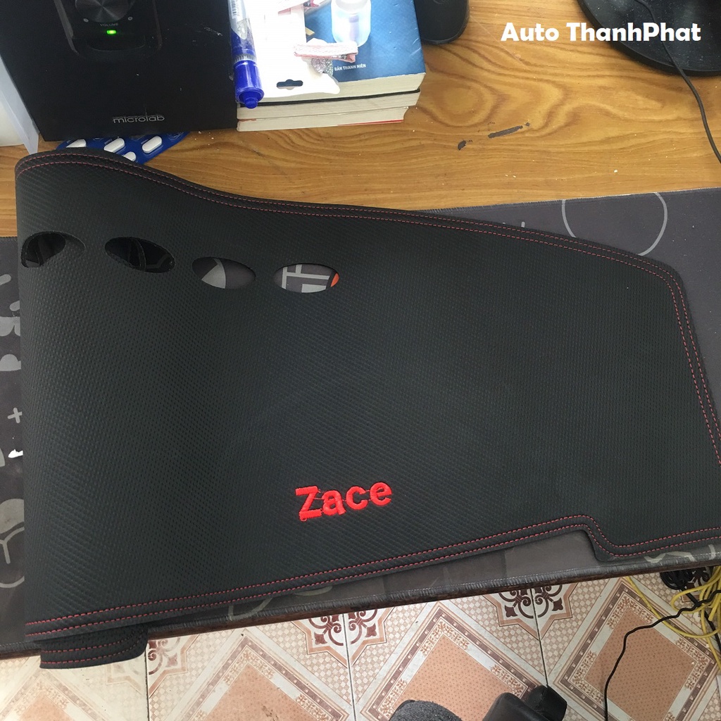 Thảm Taplo Da Carbon Toyota Zace