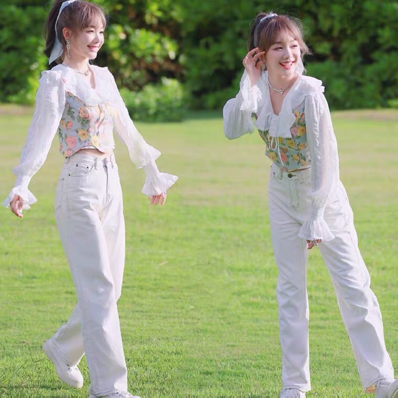 Set Áo Polo Tay Bèo Và Quần Jeans Trắng TỪ MỘNG KHIẾT Thời Trang Xinh Xắn