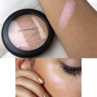 Phấn HIGHLIGHT MAC SHOW GOLD