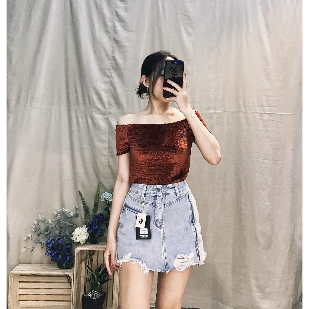 ÁO NHUNG TRỄ VAI CROPTOP