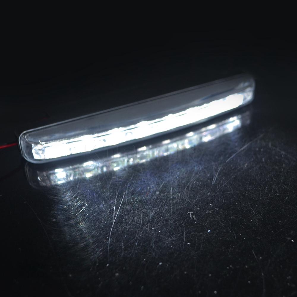 Cặp đèn led 8 bóng chạy ban ngày cho xe hơi tiện dụng