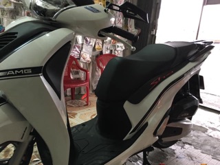 Tem AMG xe sh .tem phản quang