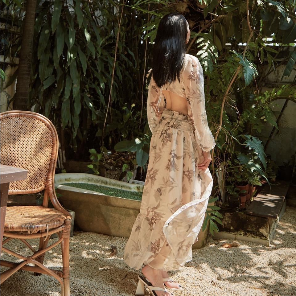 COCO SIN - Đầm Voan Hoạ Tiết Phối Khoen