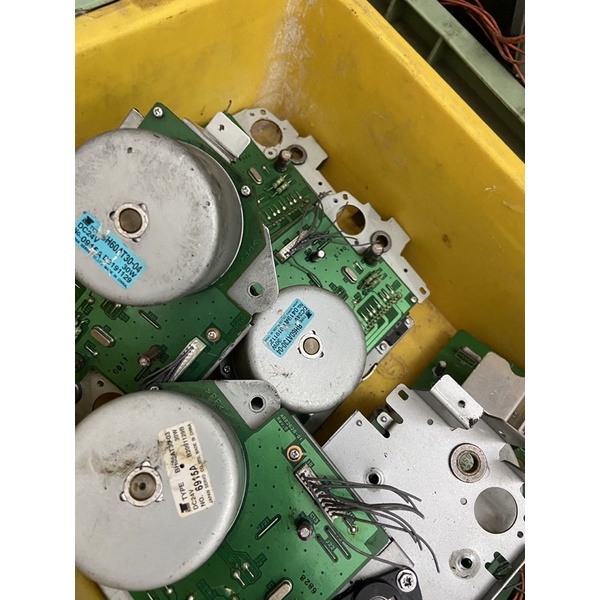 Motor bldc trục 8mm công suất 30w zin chưa đấu dây