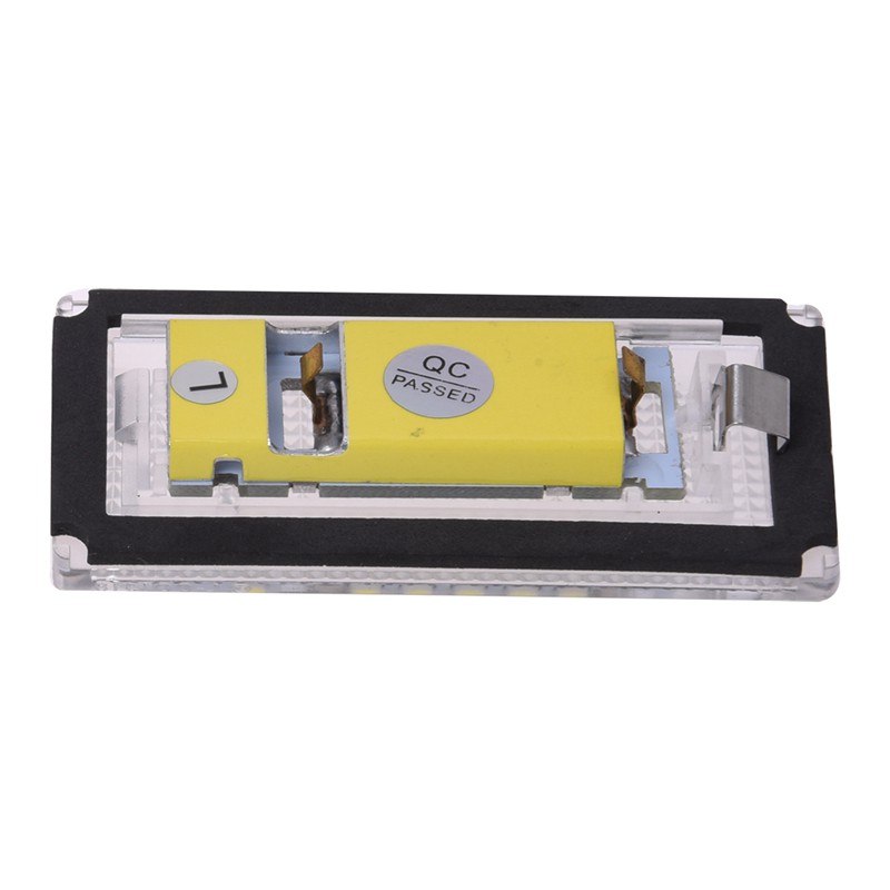 2 đèn LED 3528SMD cho biển số xe hơi BMW E46