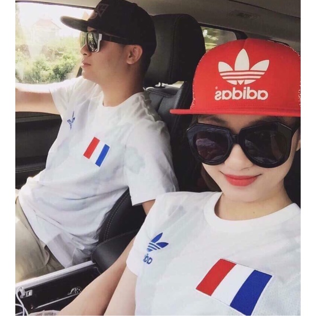 Áo thun cặp cờ