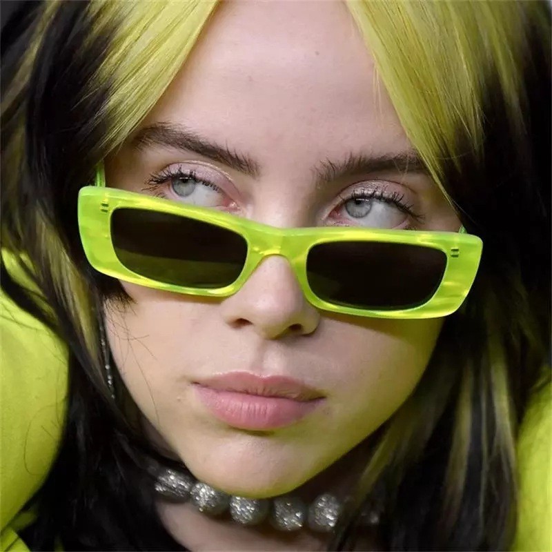 Kính mát kiểu dáng thời trang cho nữ