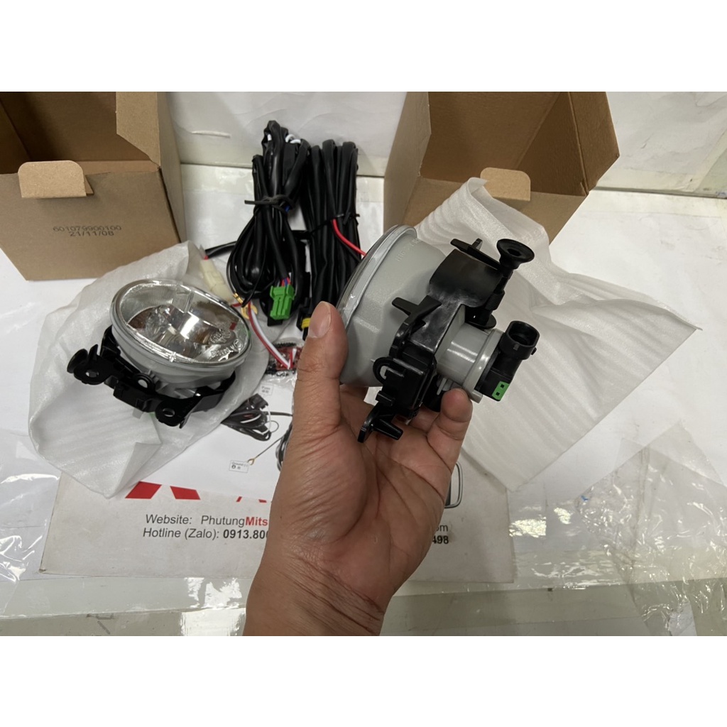 Bộ đèn gầm, đèn sương mù xe Mitsubishi Xpander
