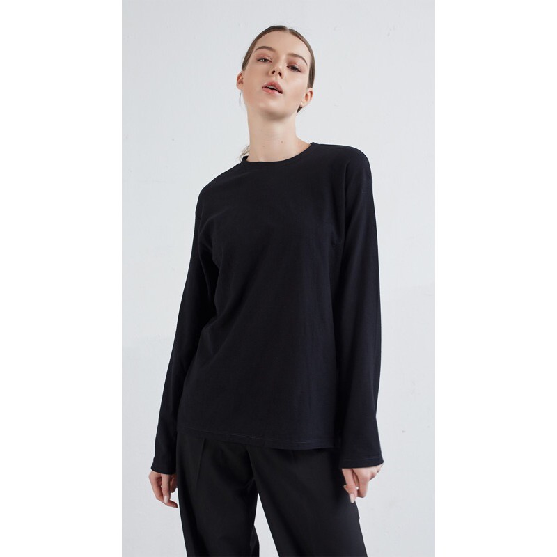 Áo thun tay dài cơ bản (Trắng - Đen) | BigBuy360 - bigbuy360.vn