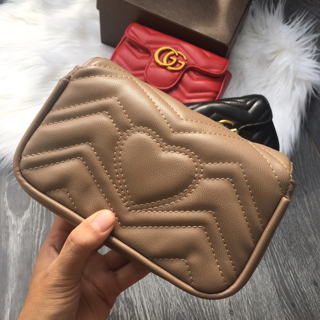 TÚI GG TIM SIZE 18-22CM KHOÁ VÀNG | BigBuy360 - bigbuy360.vn