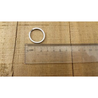 EDC móc khóa tròn dẹt - Titan cỡ trung (RING.0.Ti.25mm)