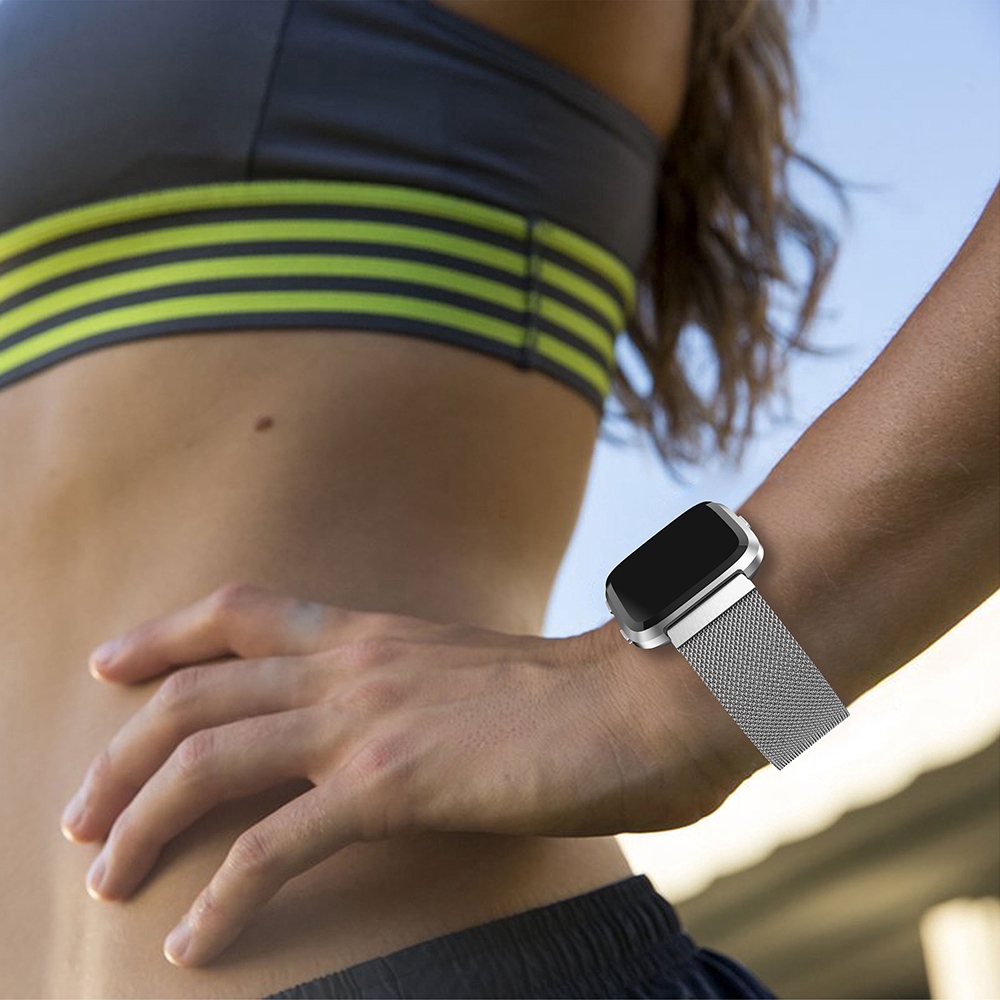 Dây đeo inox Milanese cho đồng hồ thông minh Fitbit versa