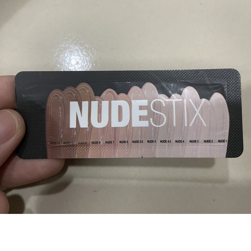 [CÓ BILL US] Sample mẫu thử Nudestix - Kem che khuyết điểm Nudestix Nudefix Cream Concealer 1.5ml Shade Nude 3