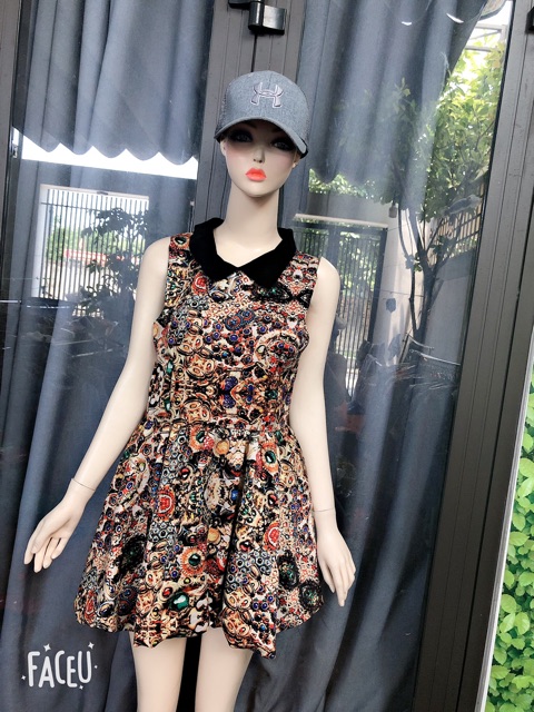 Đầm dáng suông sát nách họa tiết rằn ri combi