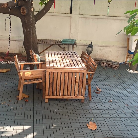 Tấm sàn gỗ vỉ nhựa ngoài trời hàng xuất khẩu loại 1 vân gỗ độ dày 2cm, vỉ lót sàn ban công bể bơi sân vườn