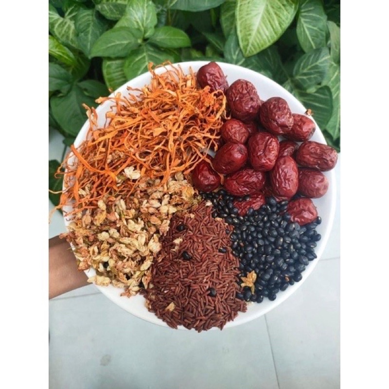 Đông trùng hạ thảo, gạo lứt hộp 500g