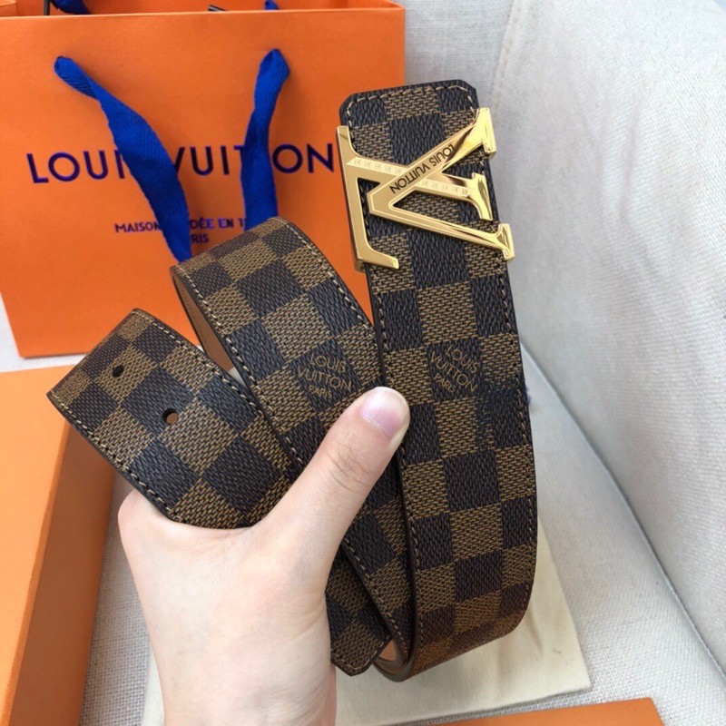 Thắt lưng nam thương hiệu Louis Vuitton Lv da thật cao cấp mặt khoá LV sang trọng