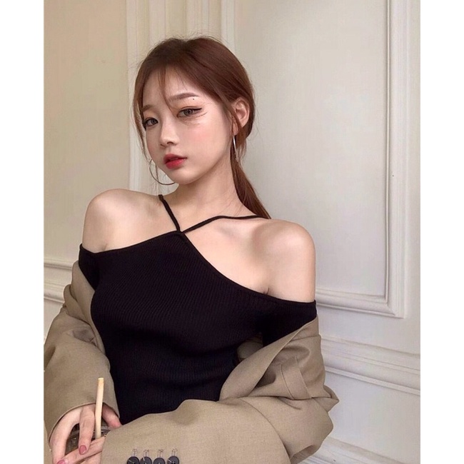 áo thun gân bẹt vai tay dài cổ yếm 2 dây trắng đen (ảnh thật)