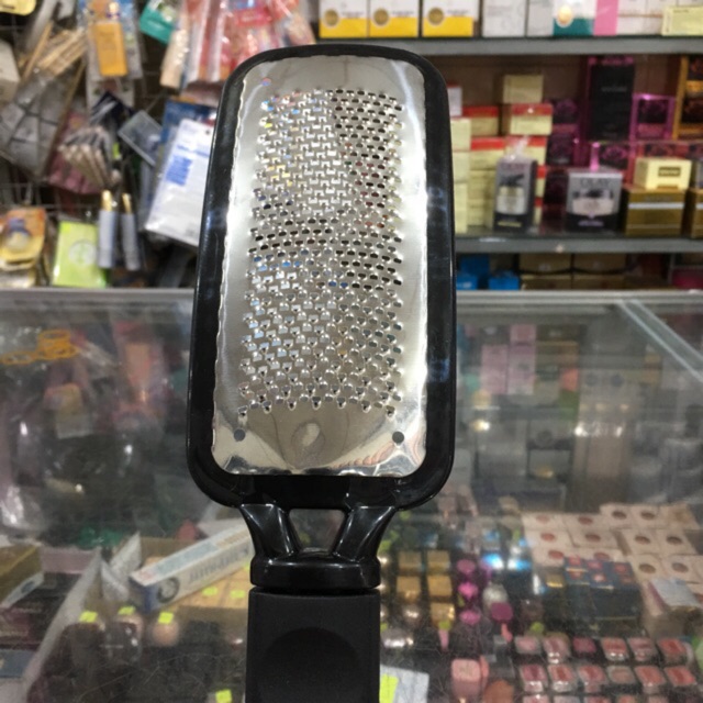 Dụng cụ chà gót chân cán và viền bọc nhựa (1 đầu)
