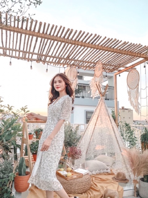 Đầm voan 🌸Đầm hoa suông cổ V 🌸Nhập MADEBY20 giảm 20k đơn trên 300k | BigBuy360 - bigbuy360.vn