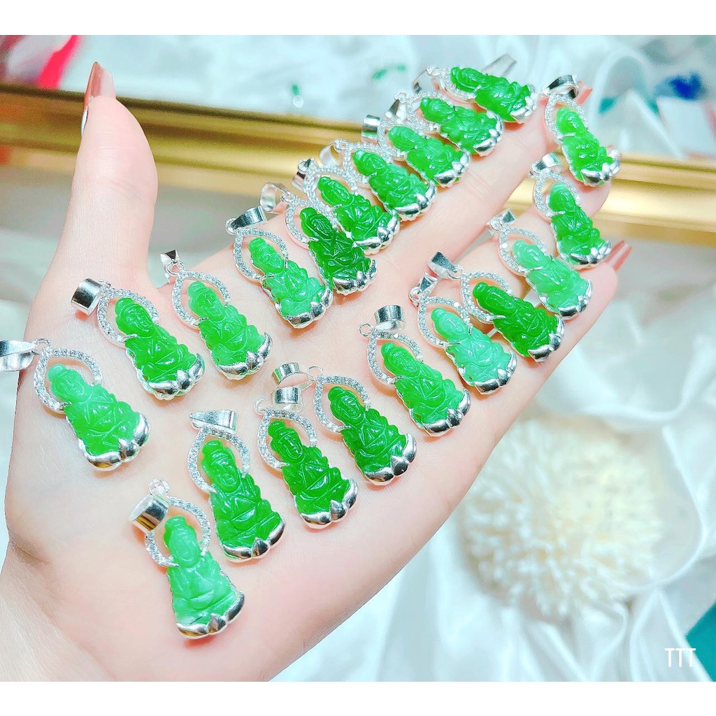 MẶT PHẬT QUAN ÂM NGỌC BỌC BẠC