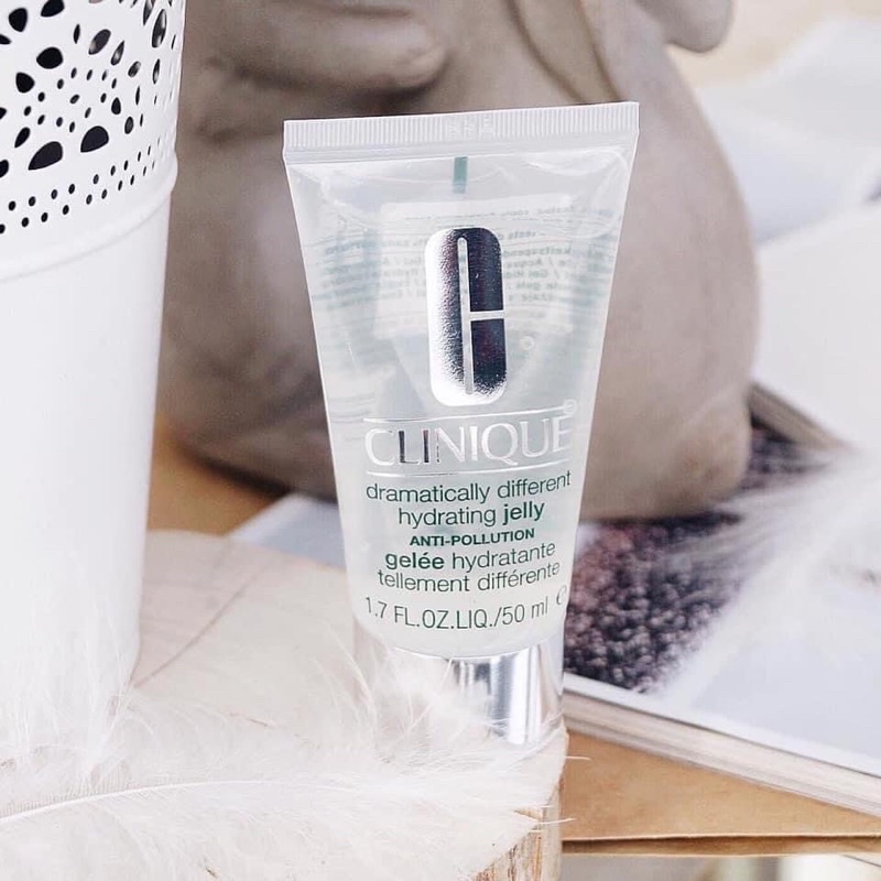 Kem dưỡng ẩm Clinique Dramatically Different Hydrating Jelly