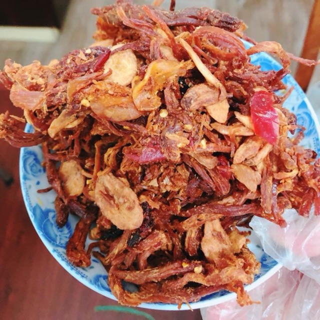 Combo 1kg heo và 1kg gà khô lá chanh