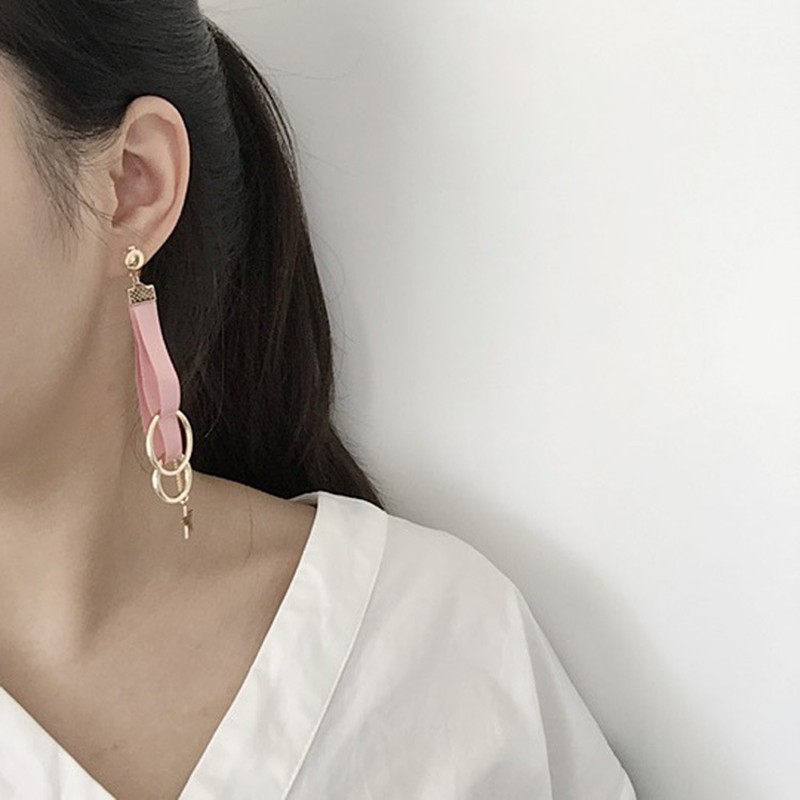 Bông tai tua rua khuyên tai tiểu thư trang sức phụ kiện nữ phong cách Hàn Quốc dễ thương thiết kế mới lạ sáng tạo