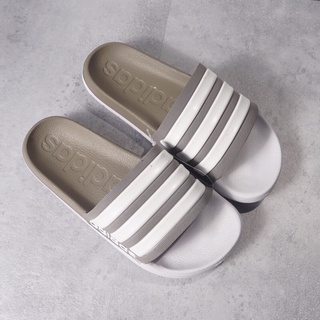 Dép 3 sọc trắng, quai ngang “xịn”