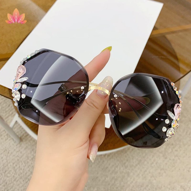 Kính Râm Đính Kim Cương Không Vành Oversize Vành Chống Tia UV JP5 Dành Cho Nữ