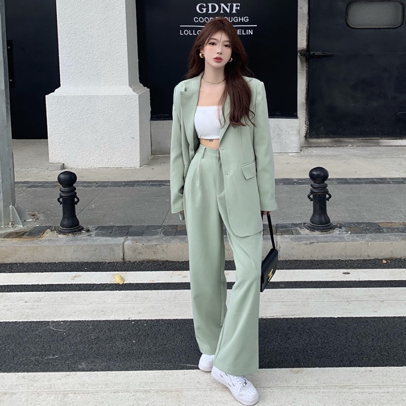 Set áo khoác blazer + quần dài màu sắc thời trang cho nữ có bán lẻ