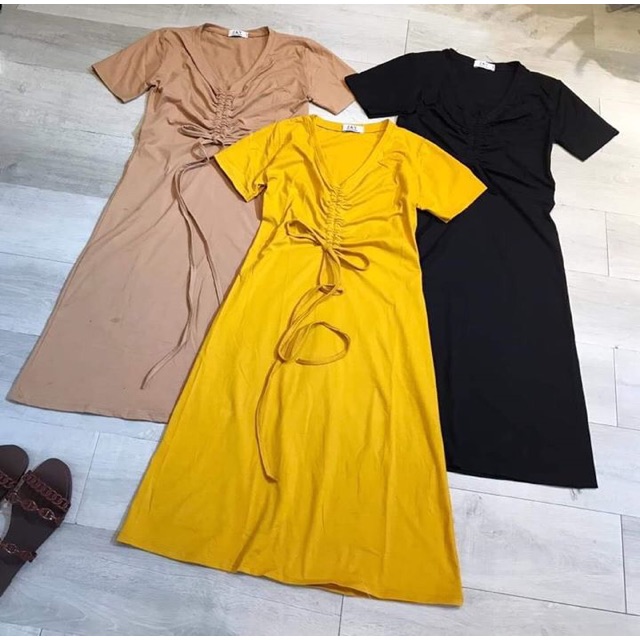 Trả order đầm của Di