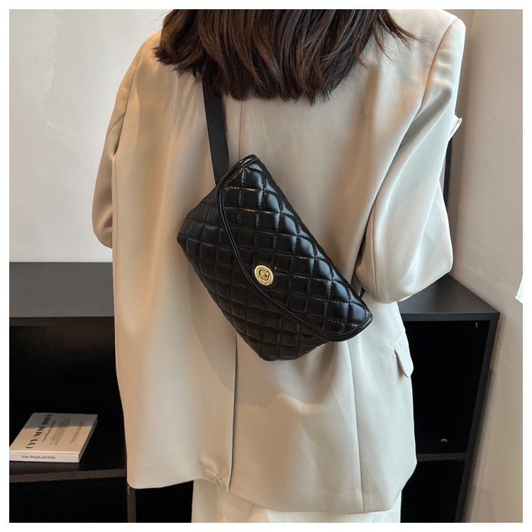 Túi Đeo Chéo Ngực Hình Thoi Nhỏ Xinh Thời Trang